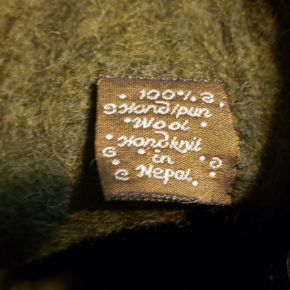 Tara Handknits - Picture 5 of 6